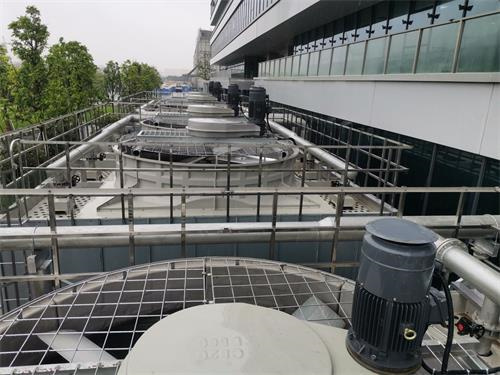 方形冷卻塔廠家淺析方形側出風冷卻塔的運行原理,方形橫流式冷卻塔廠家